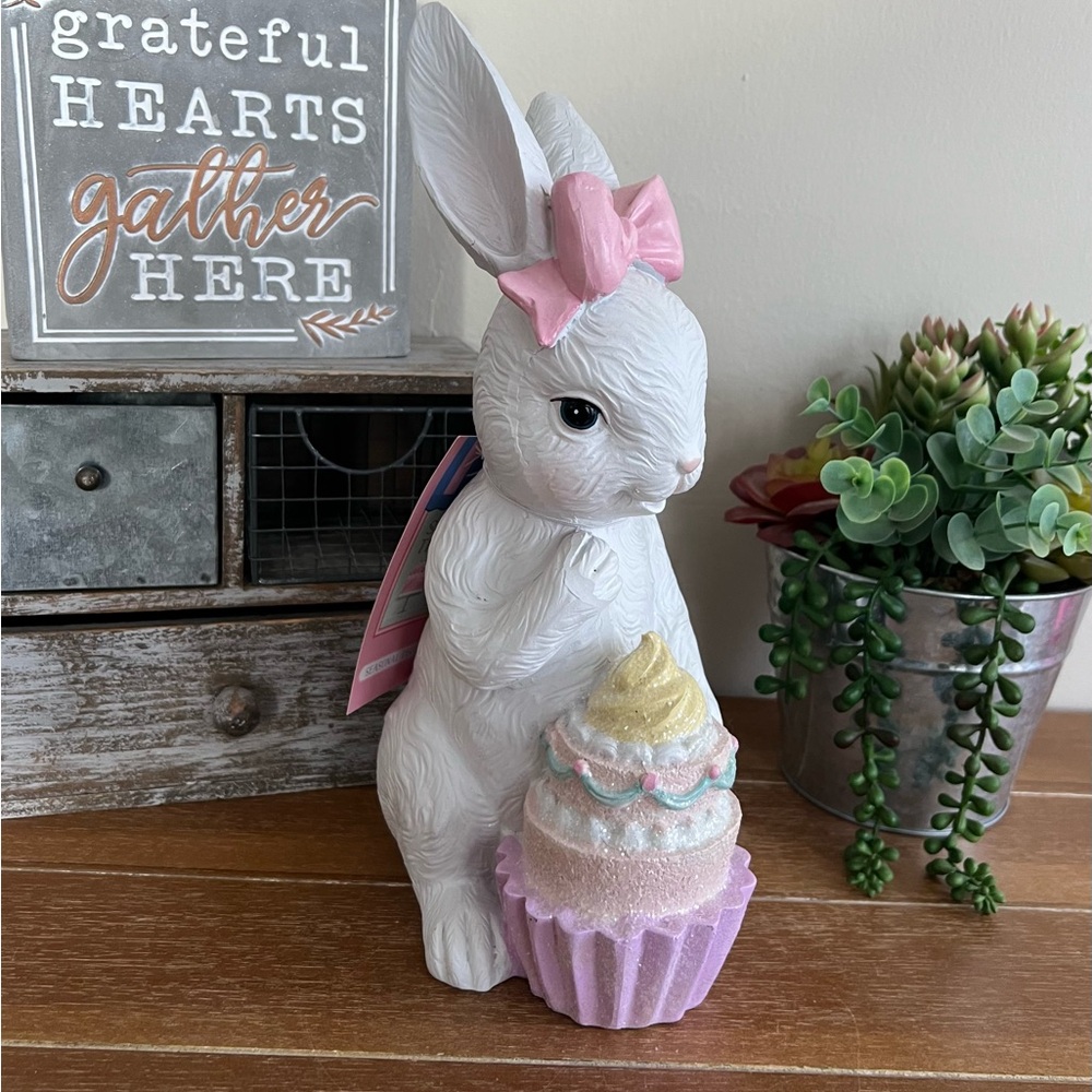 New Sweet Treats Bunny Girl With Cupcake